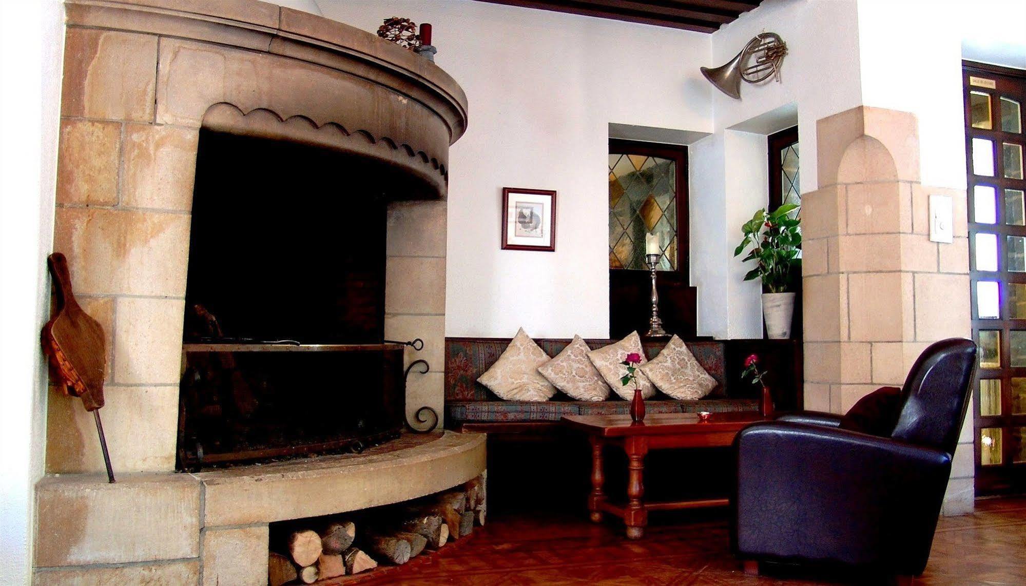 L'eau Vive Hotel 3*